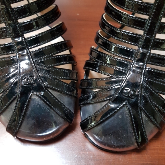 CHANEL caged heels - Picture 4 of 8